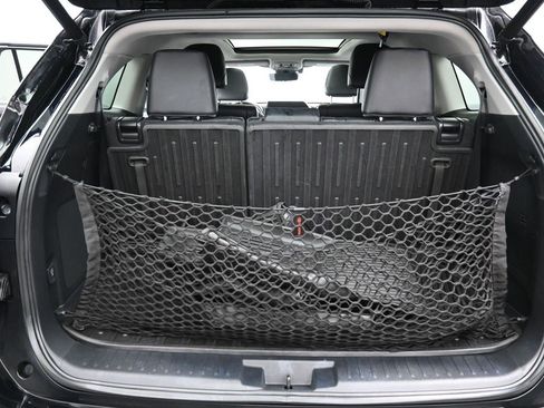 Used 2023 Toyota Highlander Platinum image 33