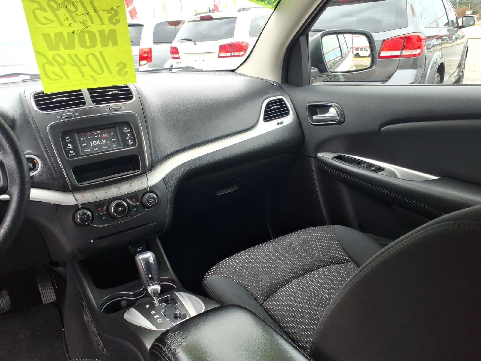 Used 2016 Dodge Journey SE AWD/4WD image 15