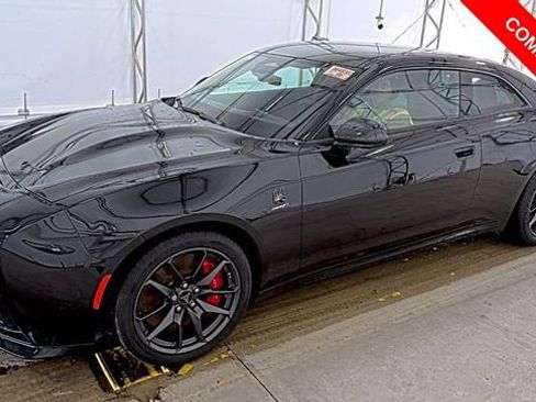 Used 2024 Dodge Charger R/T Scat Pack w/ Plus Group image 1