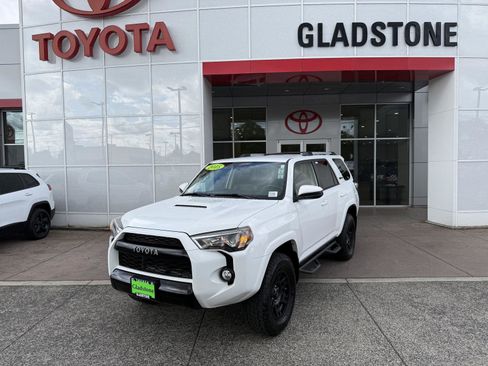 Used 2015 Toyota 4Runner TRD Pro AWD/4WD image 1