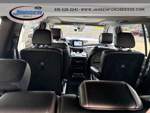 Used 2024 Jeep Wagoneer L Series II w/ Premium Group I image 27