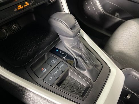 Certified 2024 Toyota RAV4 XLE image 22