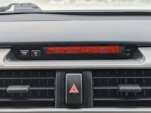 Used 2011 Toyota 4Runner SR5 image 13