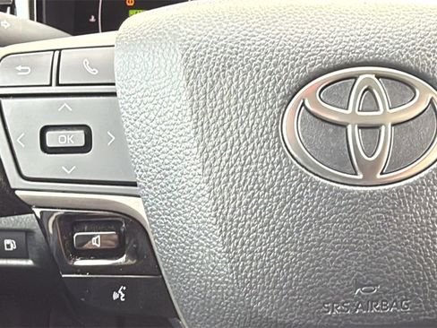 Certified 2025 Toyota Camry LE image 20