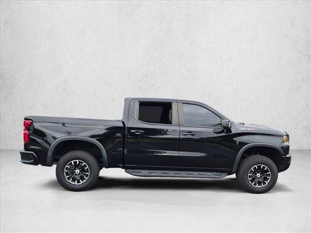 Used 2024 Chevrolet Silverado 1500 ZR2 w/ Technology Package AWD/4WD image 4