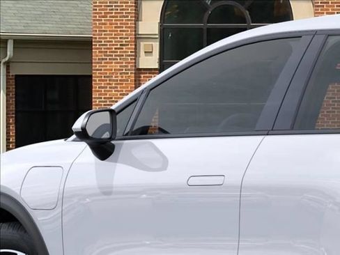 New 2026 Chevrolet Equinox EV LT FWD image 12