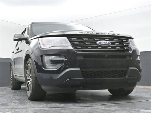 Used 2016 Ford Explorer Sport w/ Equipment Group 401A image 45