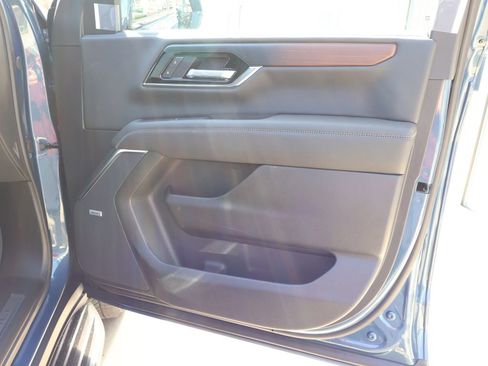 New 2026 GMC Yukon XL Denali w/ Advanced Technology Package AWD/4WD image 45