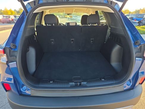 Used 2022 Ford Escape SE w/ Convenience Package image 35