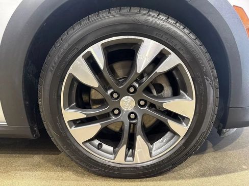 Used 2018 Buick Regal Essence w/ Sights and Sounds Package AWD/4WD image 56