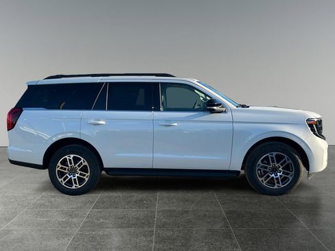 New 2026 Ford Expedition Active AWD/4WD image 10