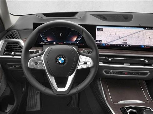 New 2027 BMW X7 xDrive40i AWD/4WD image 4
