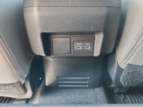 Used 2024 Toyota Tacoma TRD Sport RWD image 27