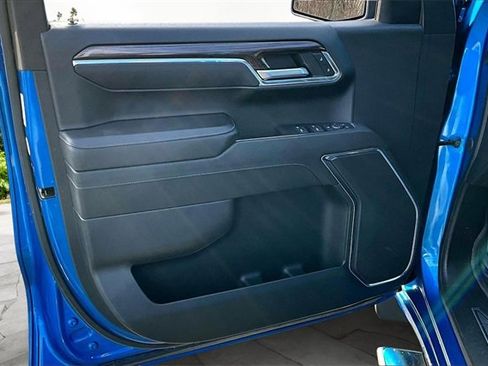 Used 2024 Chevrolet Silverado 1500 RST image 21