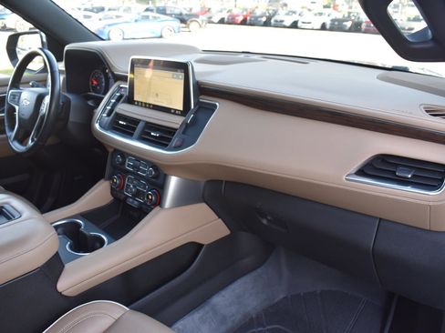 Used 2021 Chevrolet Tahoe Premier w/ Premium Package image 78