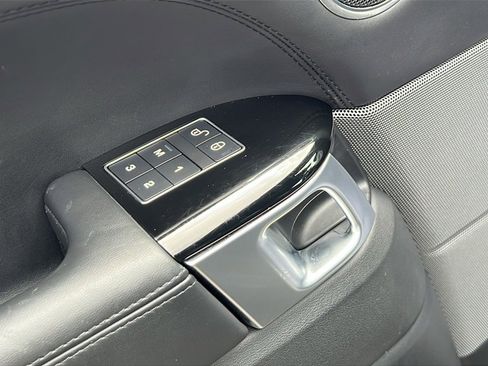 Used 2020 Land Rover Range Rover Sport HSE Dynamic image 11