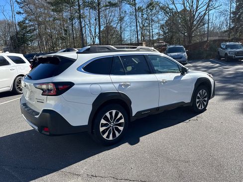 Used 2024 Subaru Outback Touring XT image 5