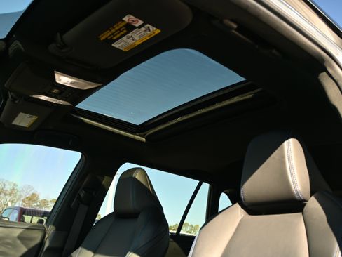 Used 2023 Toyota RAV4 XSE image 9