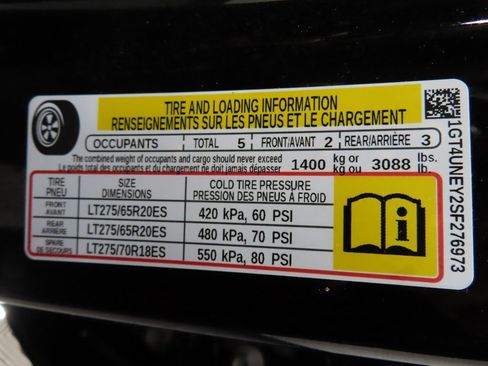 Used 2025 GMC Sierra 2500 SLT image 60