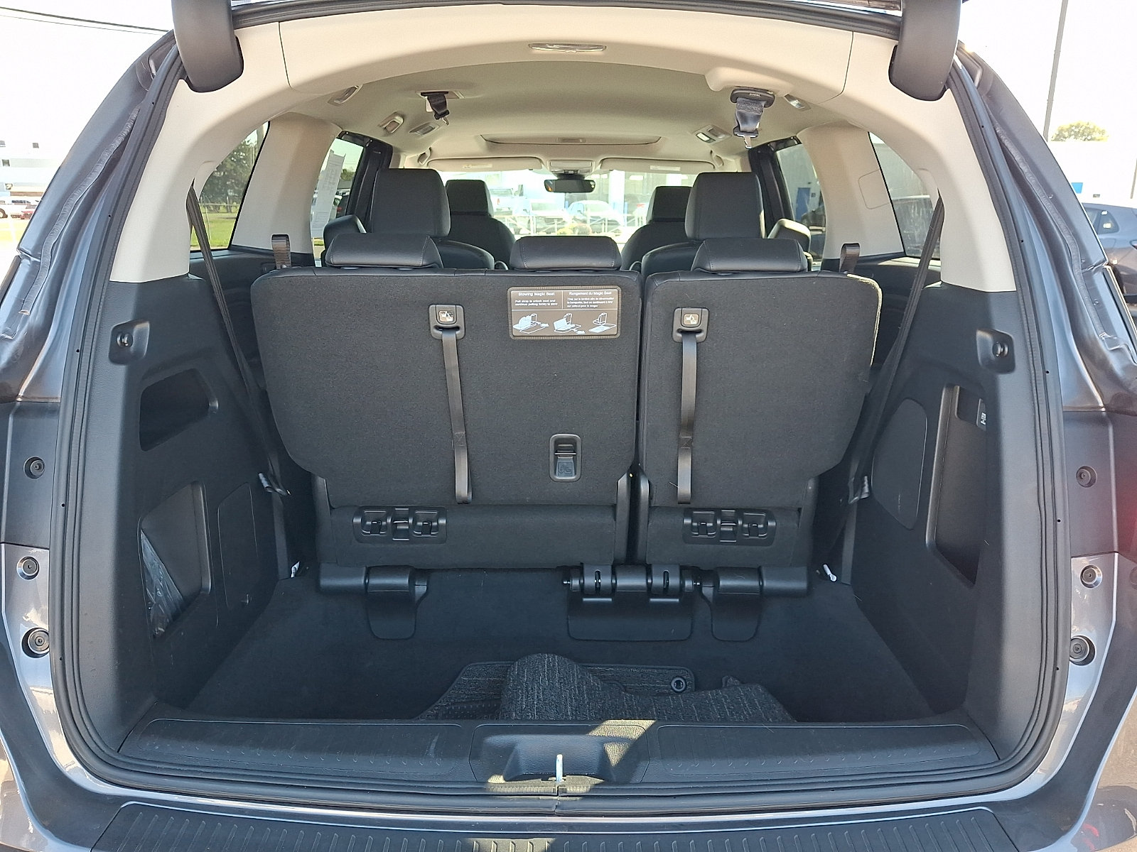 Certified 2026 Honda Odyssey EX-L image 33