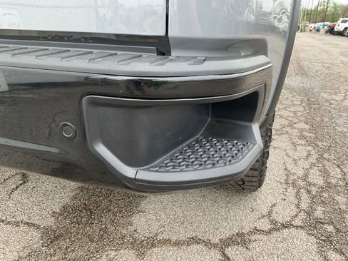 Used 2024 Chevrolet Silverado 1500 ZR2 w/ Technology Package image 12