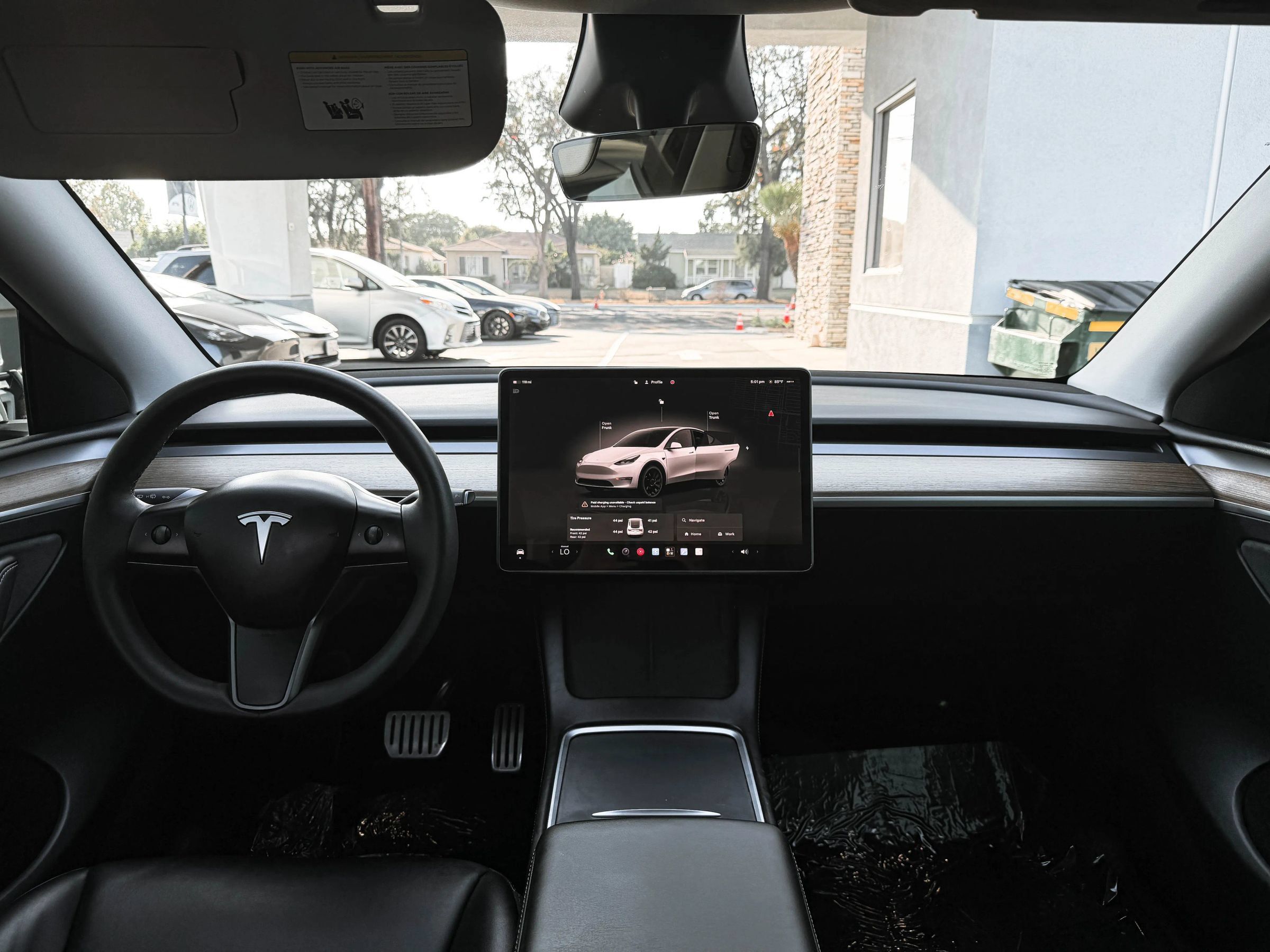 Used 2023 Tesla Model Y Performance AWD/4WD image 25
