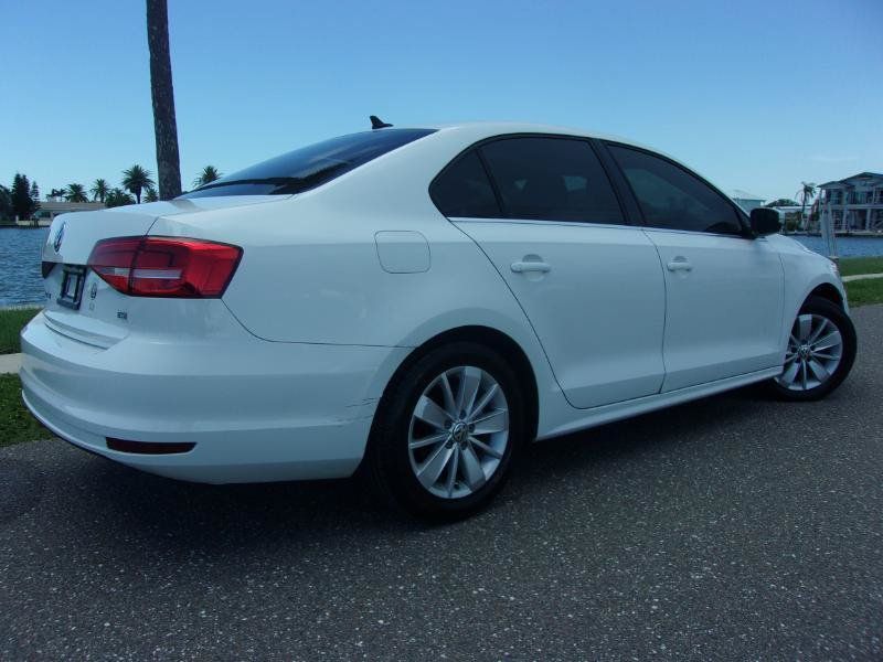Used 2015 Volkswagen Jetta SE FWD image 12