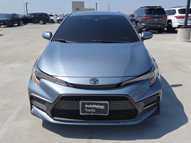 Used 2021 Toyota Corolla SE FWD image 2