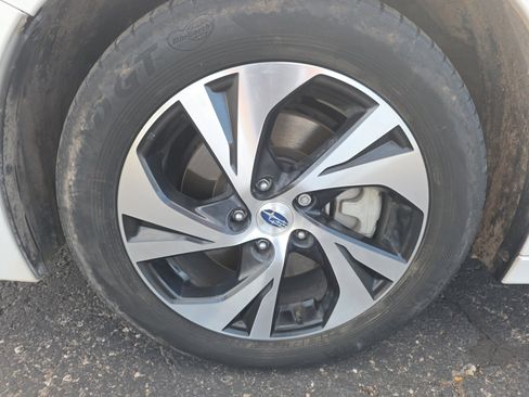 Used 2021 Subaru Legacy Base w/ Alloy Wheel Package image 11