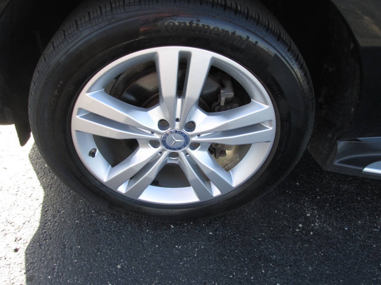 Used 2015 Mercedes-Benz ML 350 4MATIC image 29