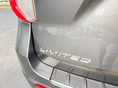 Used 2020 Ford Explorer Limited RWD image 5