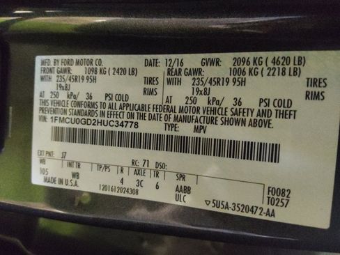 Used 2017 Ford Escape SE w/ SE Sport Appearance Package FWD image 33
