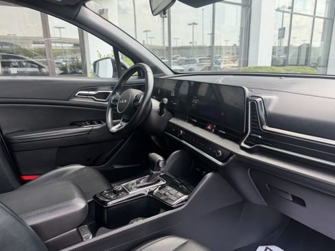 Used 2023 Kia Sportage X-Line w/ X-Line Premium Package AWD/4WD image 24