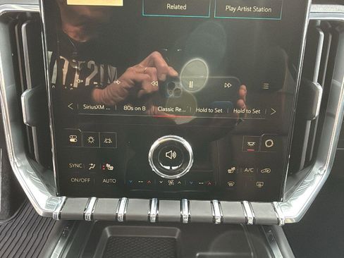 New 2026 GMC Acadia Elevation image 21