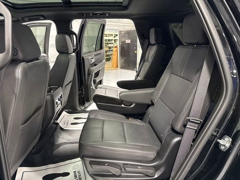 Used 2024 Chevrolet Tahoe RST w/ Luxury Package AWD/4WD image 34