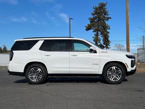 Used 2026 Chevrolet Tahoe Z71 w/ Z71 Off-Road Package image 8