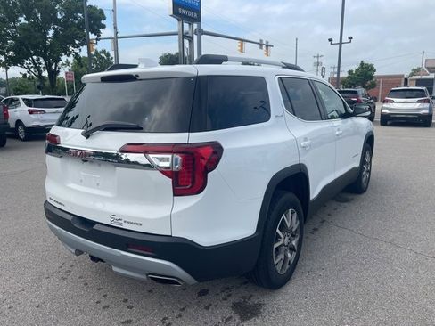Used 2023 GMC Acadia SLE w/ Driver Convenience Package image 5