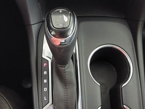 Used 2018 Chevrolet Equinox LT FWD image 18