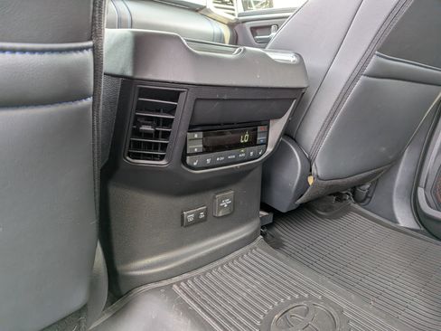 Used 2025 Toyota Sequoia Platinum w/ Tow Technology Package AWD/4WD image 21
