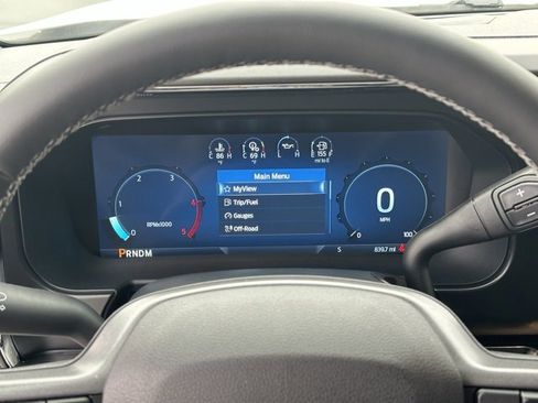 Used 2026 Ford F250 Lariat w/ FX4 Off-Road Package image 8