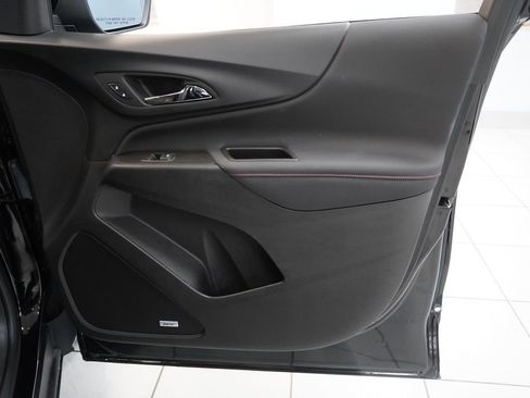 Certified 2023 Chevrolet Equinox RS w/ RS Leather Package FWD image 34