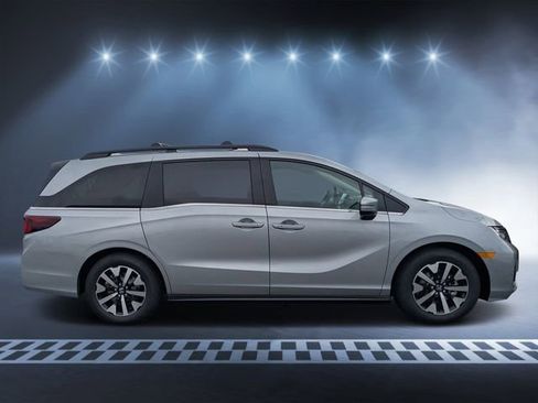 New 2026 Honda Odyssey EX-L image 2