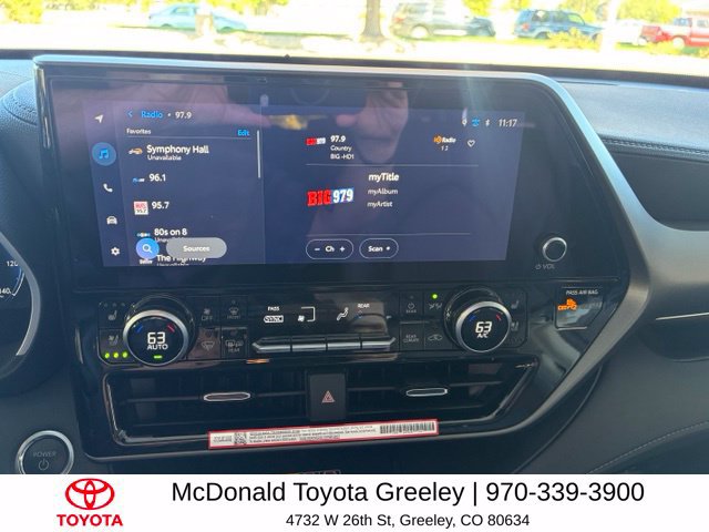 Certified 2026 Toyota Highlander Limited AWD/4WD image 28