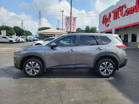 Used 2023 Nissan Rogue SV FWD image 7