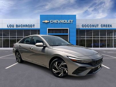 Used 2025 Hyundai Elantra SEL