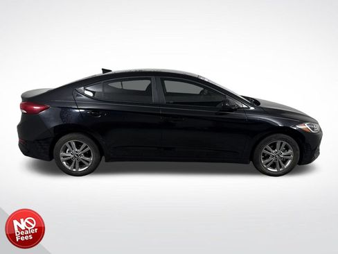 Used 2018 Hyundai Elantra SEL FWD image 2
