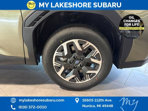 New 2026 Subaru Forester Premium AWD/4WD image 27