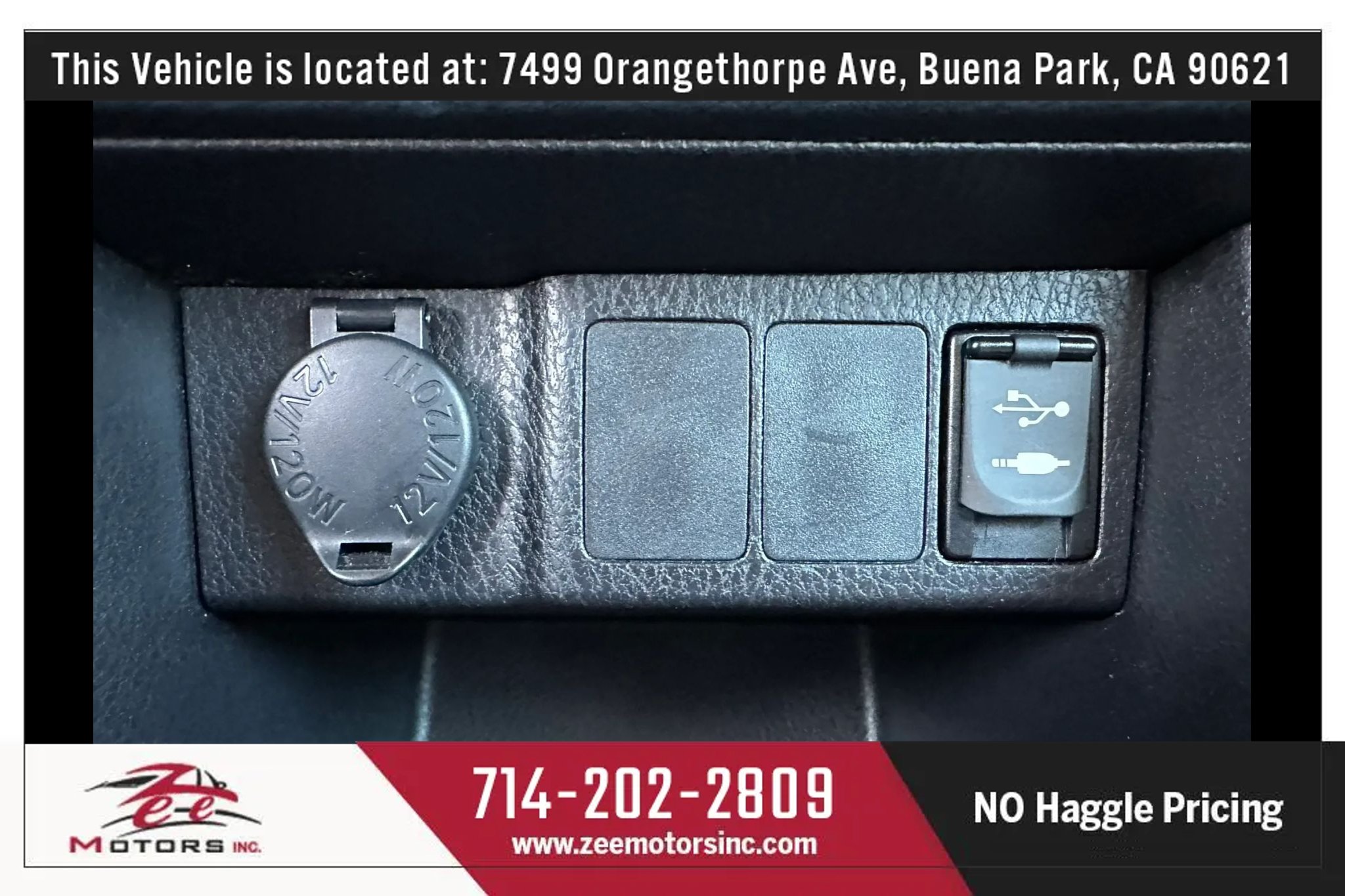 Used 2015 Toyota Corolla LE FWD image 33
