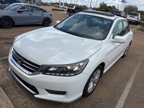 Used 2015 Honda Accord EX-L image 3
