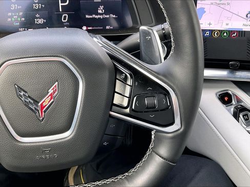 Used 2021 Chevrolet Corvette Stingray Preferred Cpe w/ Battery Protection Package RWD image 16